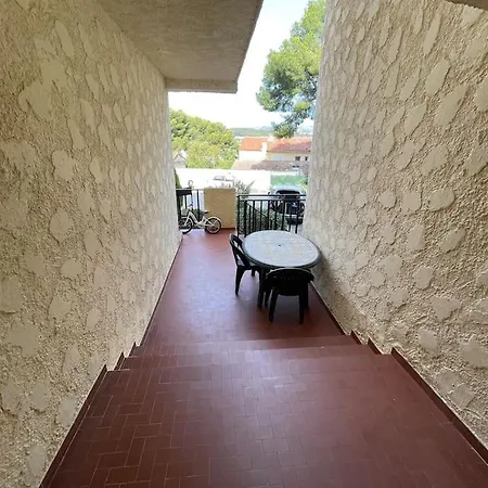 Avec Piscine Parking A 250 M De La Appartement